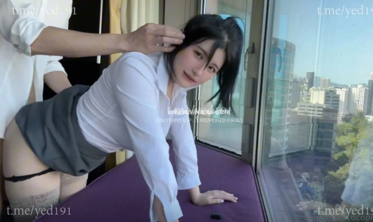 คลิปหลุด Onlyfans Cocopie0218 น้องโกโก้พาย สาวออฟฟิศนมโต โดนเพื่อนที่ทำงานจับเย็ดท่าหมาคาออฟฟิตเลย โดนลากมาเย็ดริมหน้าต่างกระจก